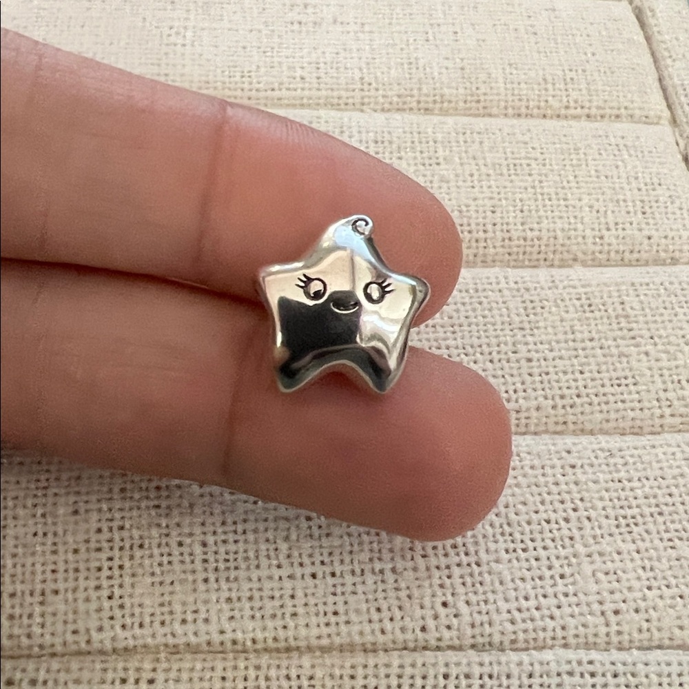 Pandora Isa the Star Charm Retired Sterling Silver Isa the Star Friends Charm - Picture 4 of 4